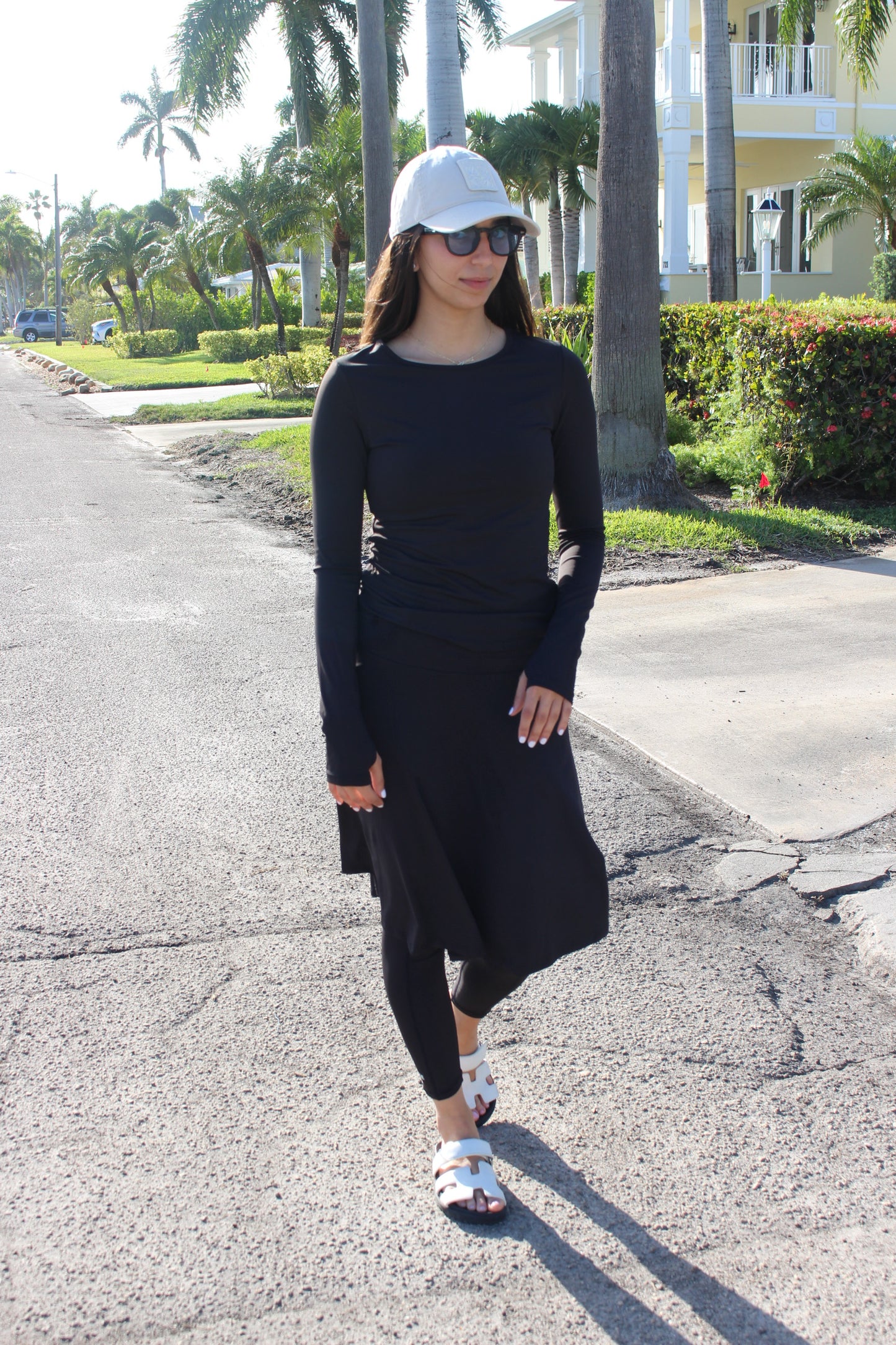 BLACK LONG SLEEVE TOP