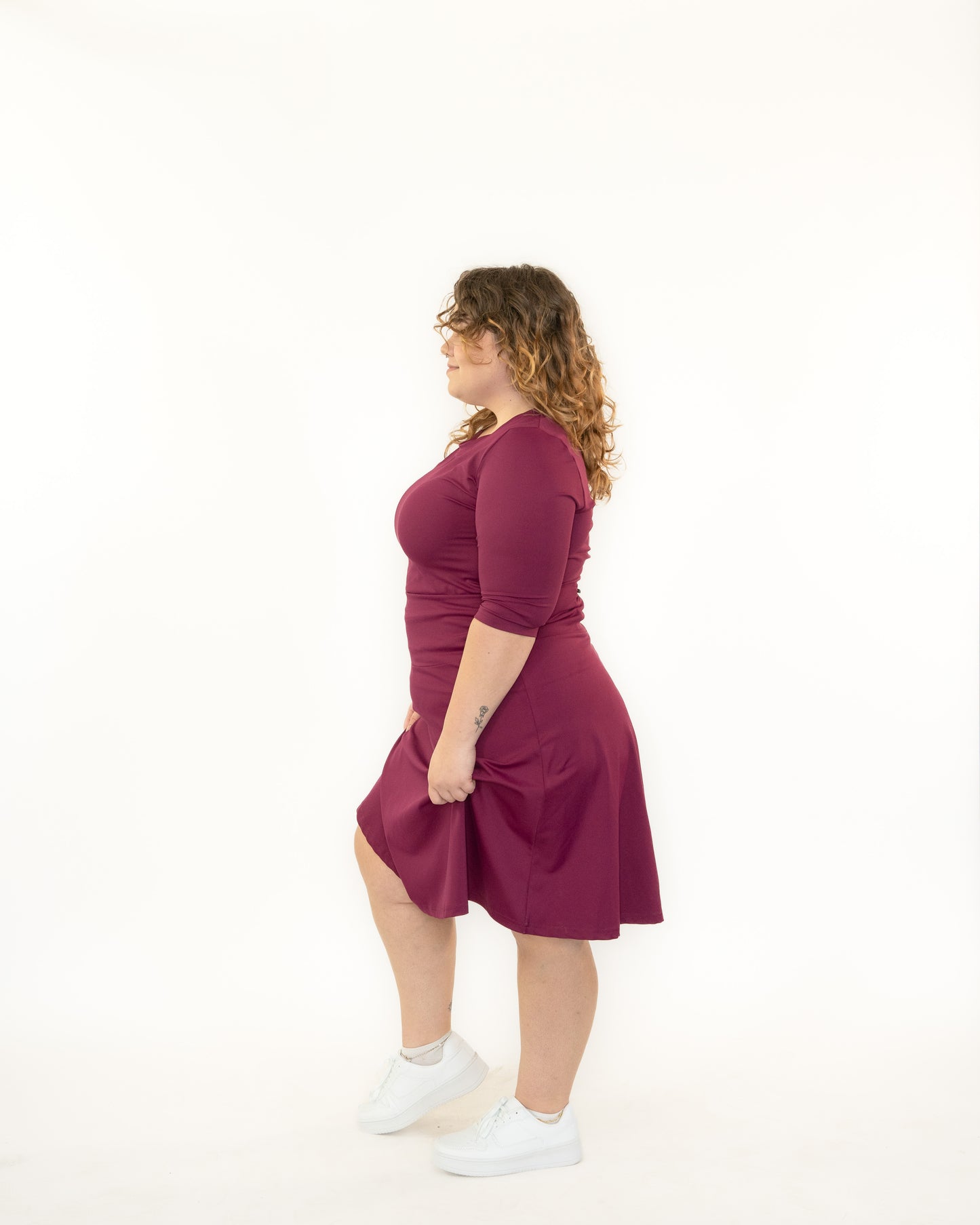BORDEAUX KNEE-LENGTH SKIRT