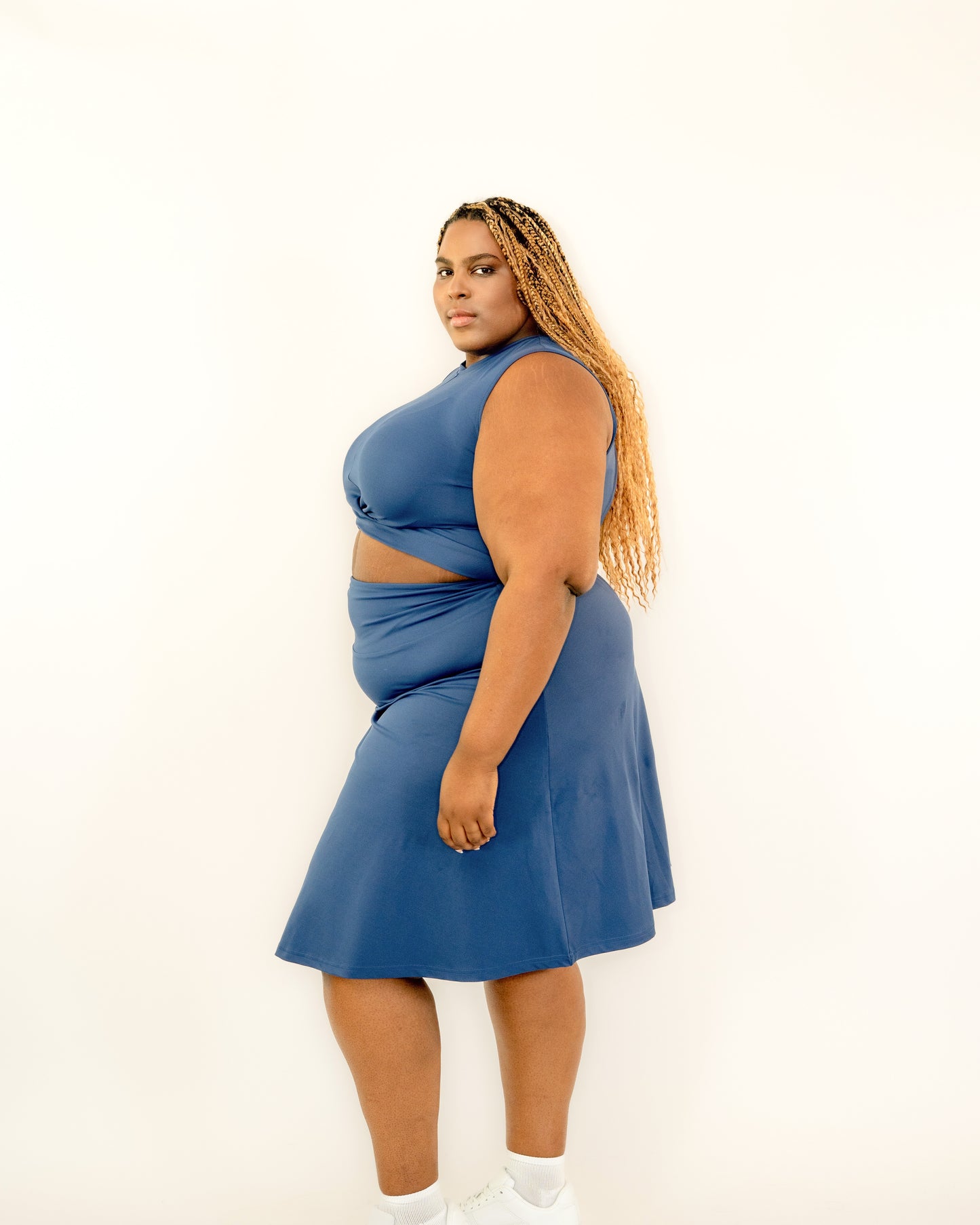 BLUE KNEE-LENGTH SKIRT