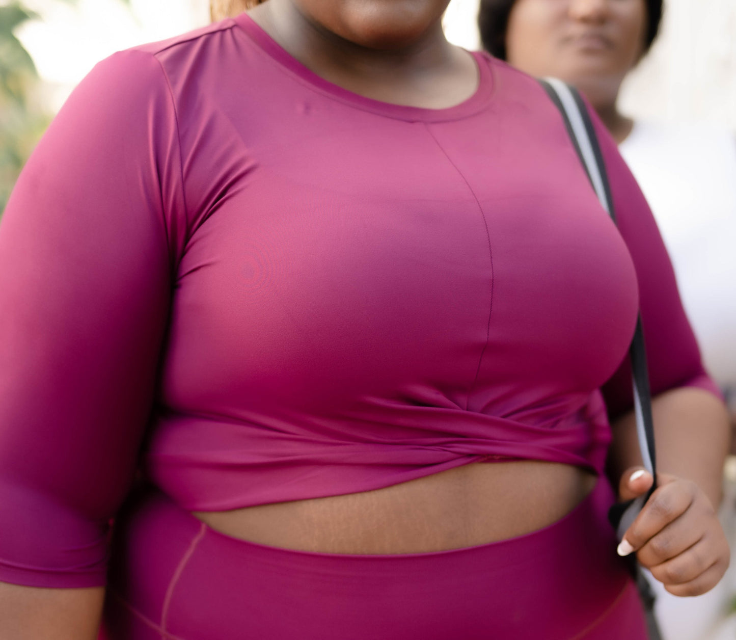 BORDEAUX 3/4 SLEEVE CROP
