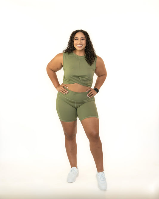 KHAKI GREEN HIGH-RISE BIKER SHORT