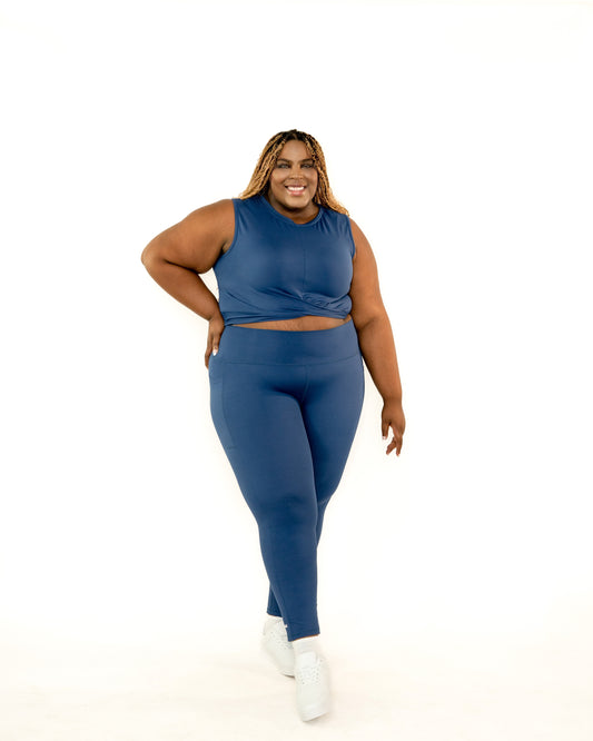 BLUE SLEEVELESS TWIST CROP